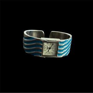 Vellaccio Women's Blue  Hinged Cuff Bracelet Watch